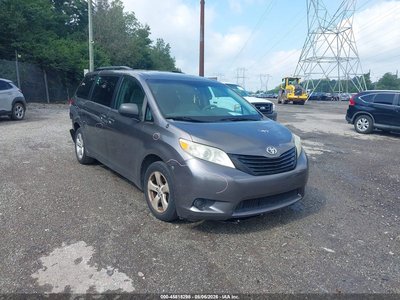 5TDKK3DC7DS****** 2013 Toyota Sienna