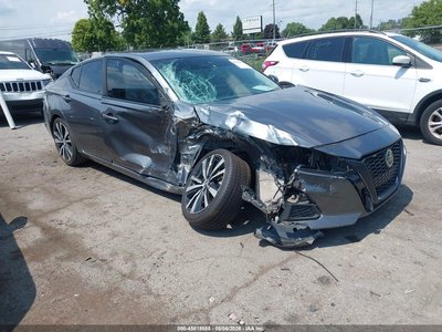 2020 Nissan Altima