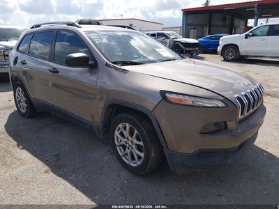 1C4PJLAS0HW****** 2017 Jeep Cherokee