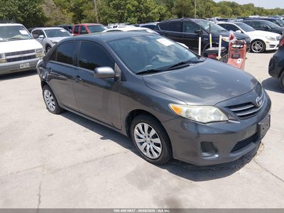 5YFBU4EE2DP****** 2013 Toyota Corolla