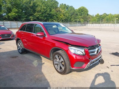 WDC0G4JB9KF****** 2019 Mercedes-Benz Glc 300