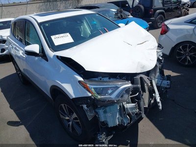 2T3WFREV6JW****** 2018 Toyota RAV4