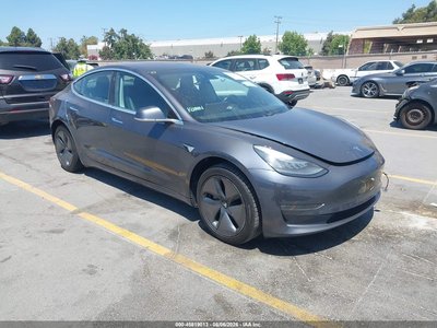 5YJ3E1EA1JF****** 2018 Tesla Model 3