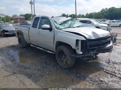 1GCSKTE21AZ****** 2010 Chevrolet Silverado 1500