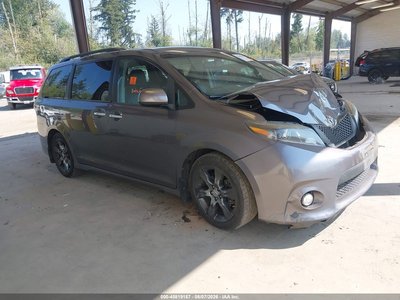 5TDXK3DC8FS****** 2015 Toyota Sienna