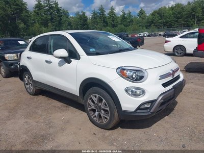 ZFBCFYCT8GP****** 2016 Fiat 500X