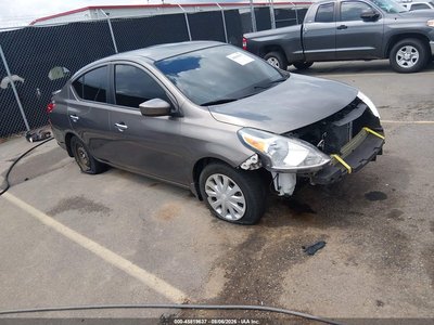 2015 Nissan Versa