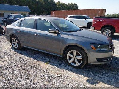 1VWBS7A30FC****** 2015 Volkswagen Passat