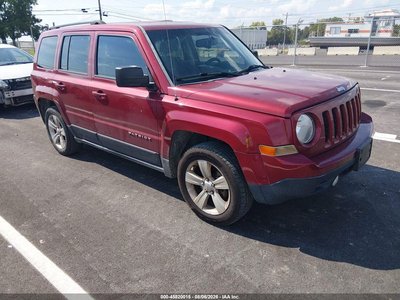 1C4NJPFB1GD****** 2016 Jeep Patriot