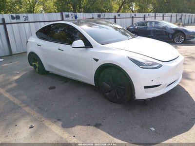 5YJYGDEE8MF****** 2021 Tesla Model Y