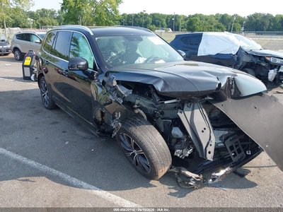 YV4A22PK1L1****** 2020 Volvo XC90