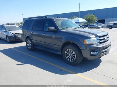 1FMJU1JT4HE****** 2017 Ford Expedition