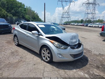 5NPDH4AE6DH****** 2013 Hyundai Elantra