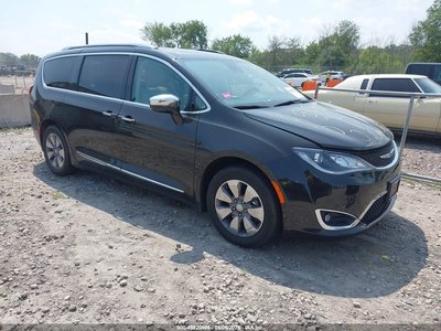 2020 Chrysler Pacifica Hybrid