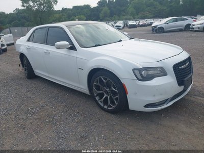2C3CCABTXFH****** 2015 Chrysler 300