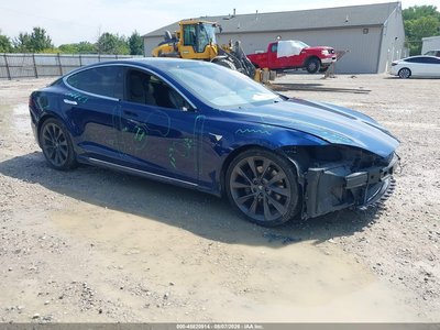 5YJSA1E2XJF****** 2018 Tesla Model S