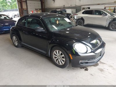 3VWFP7AT5DM****** 2013 Volkswagen Beetle