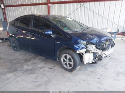 JTDKN3DU5F1****** 2015 Toyota Prius
