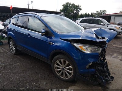 1FMCU0JD5HU****** 2017 Ford Escape