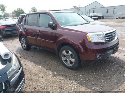 5FNYF4H5XEB****** 2014 Honda Pilot