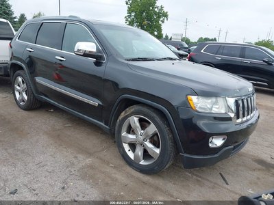 1J4RR6GTXBC****** 2011 Jeep Grand Cherokee