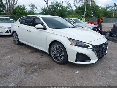 2023 Nissan Altima