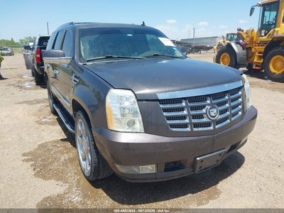 1GYUKBEF0AR****** 2010 Cadillac Escalade