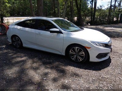 JHMFC1F37JX****** 2018 Honda Civic