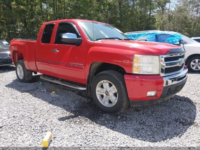 1GCRCSE04BZ****** 2011 Chevrolet Silverado 1500