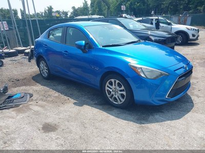 3MYDLBYVXJY****** 2018 Toyota Yaris