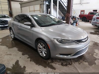 1C3CCCAB1FN****** 2015 Chrysler 200