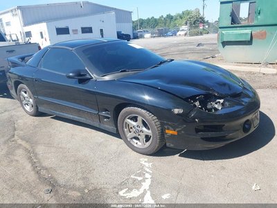 2G2FV22GXW2****** 1998 Pontiac Firebird
