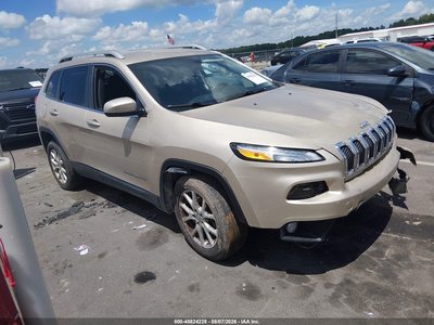 1C4PJLCB6EW****** 2014 Jeep Cherokee