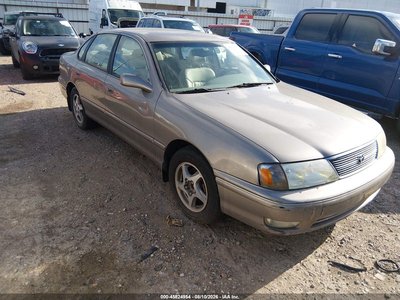 4T1BF18B7WU****** 1998 Toyota Avalon