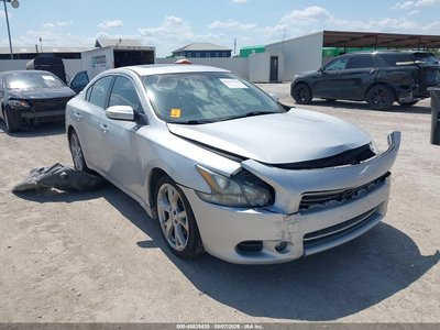2012 Nissan Maxima