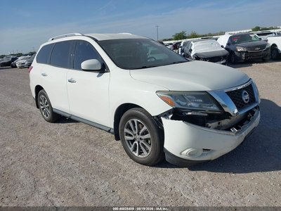 2016 Nissan Pathfinder