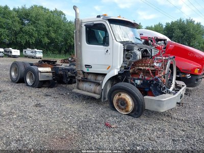 1XPCD79X3JD****** 2018 Peterbilt 567