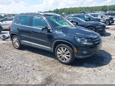 WVGAV7AX8CW****** 2012 Volkswagen Tiguan