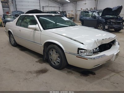 1G6EL12Y31B****** 2001 Cadillac Eldorado