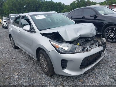 3KPA24AD1LE****** 2020 Kia Rio