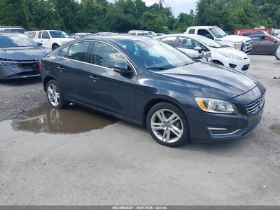YV1612FH1E1****** 2014 Volvo S60