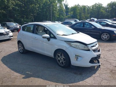 3FADP4FJ3BM****** 2011 Ford Fiesta