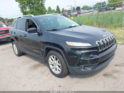 1C4PJLCS3GW****** 2016 Jeep Cherokee