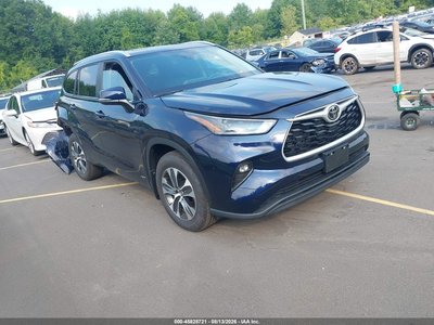 5TDKBRCH5TS****** 2026 Toyota Highlander