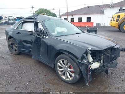 2017 Chrysler 300