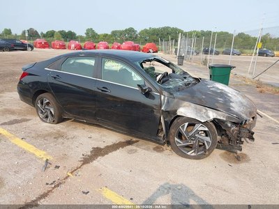 KMHLN4DJ7SU****** 2025 Hyundai Elantra Hybrid