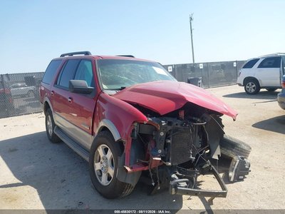 1FMFU17518L****** 2008 Ford Expedition
