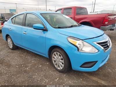 3N1CN7AP5JL****** 2018 Nissan Versa