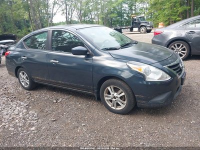 2016 Nissan Versa