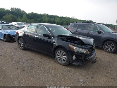 1HGCP3F88CA****** 2012 Honda Accord